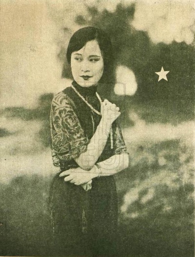 湖边春梦剧照的剧照