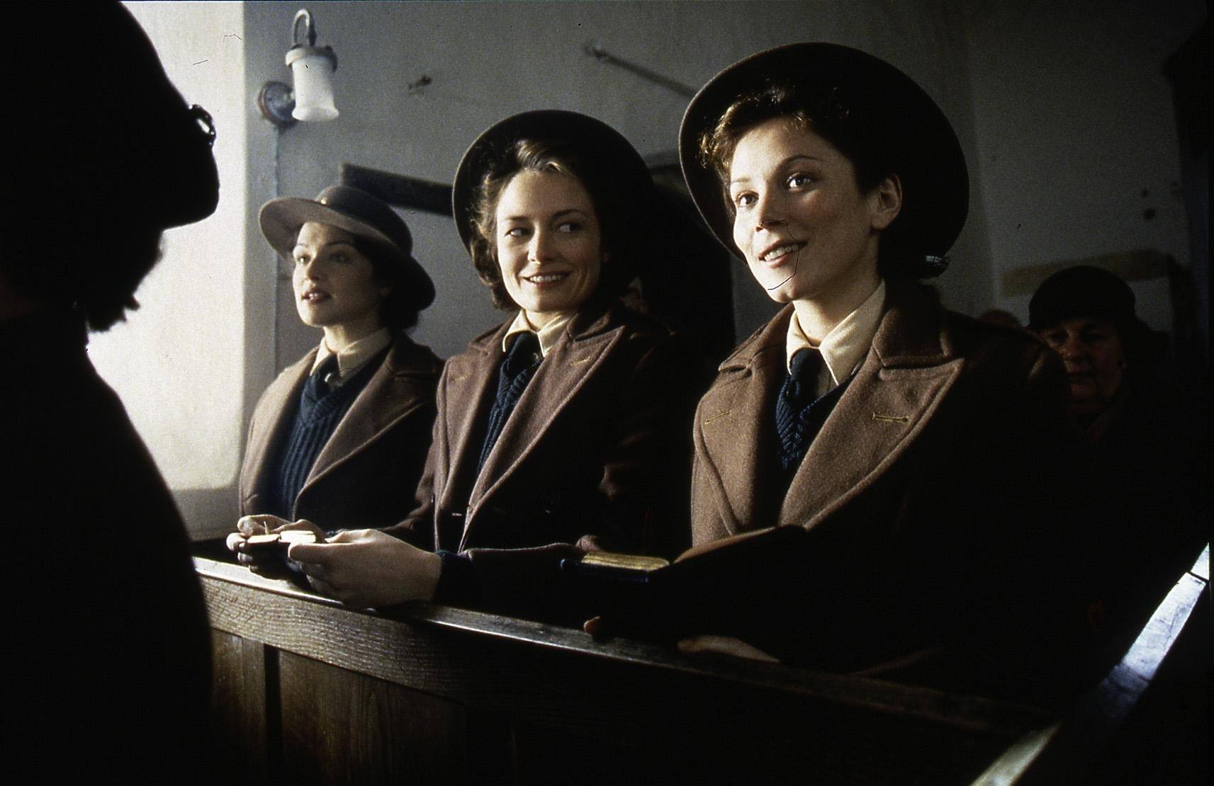 大地的女儿剧照的剧照