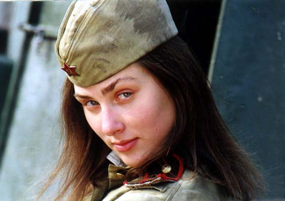 紫日剧照的剧照