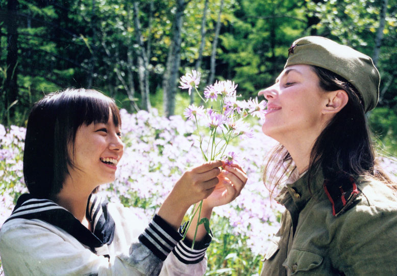 紫日剧照的剧照