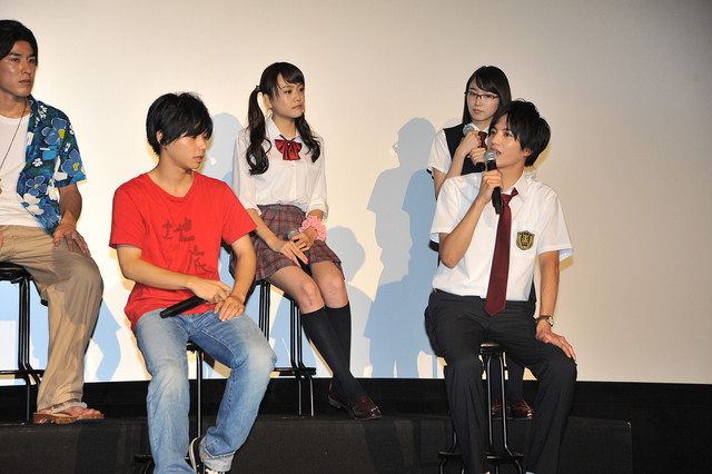 我们仍未知道那天所看见的花的名字剧照的剧照