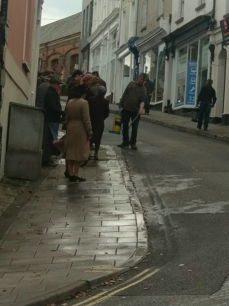 根西岛文学与土豆皮馅饼俱乐部剧照的剧照