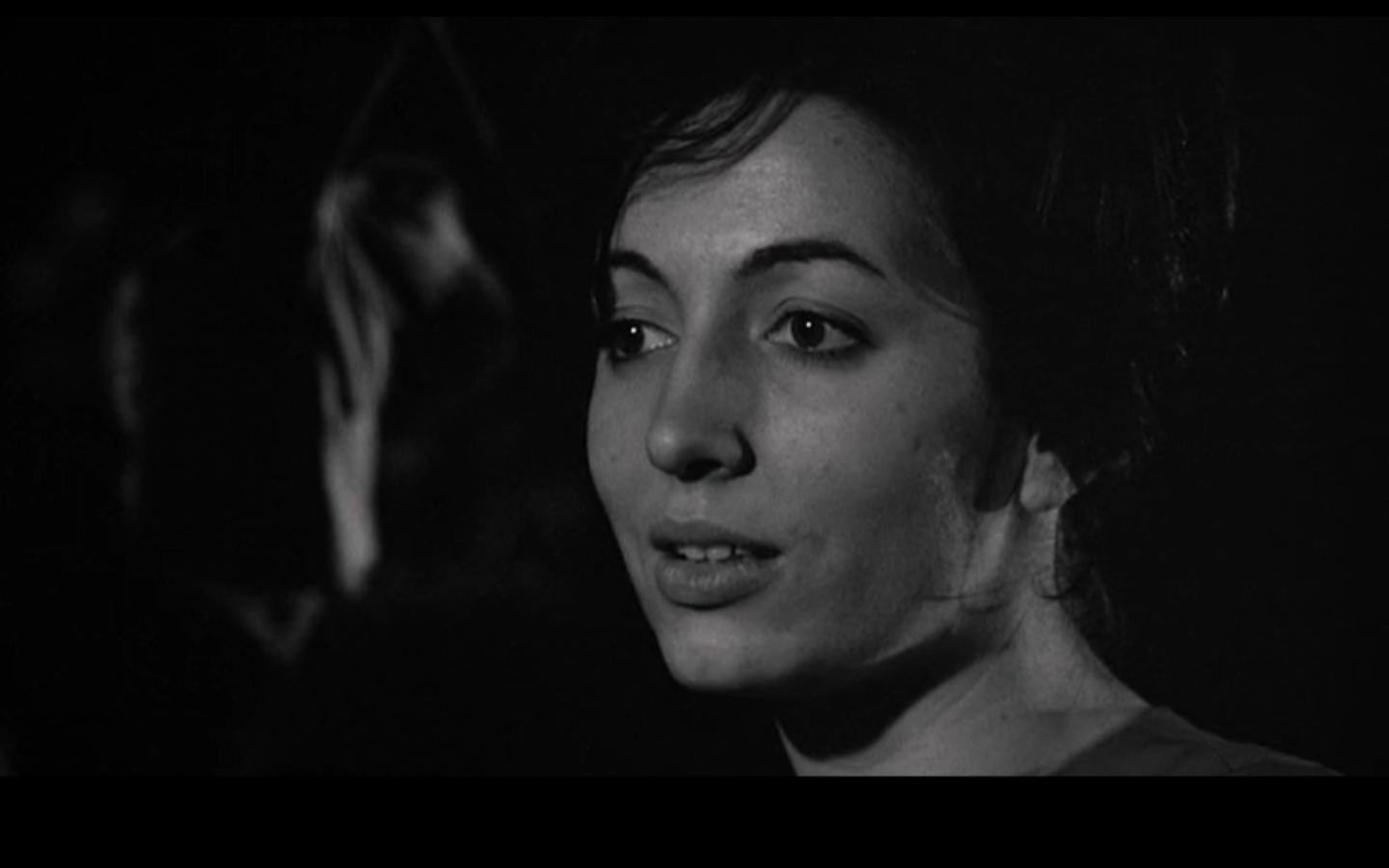 米兰心事剧照的剧照