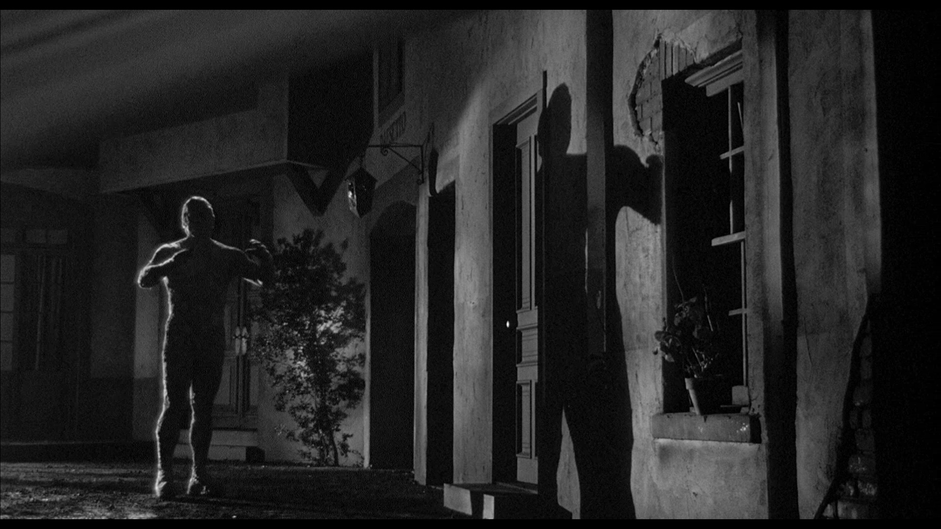 无脸男的诅咒剧照的剧照