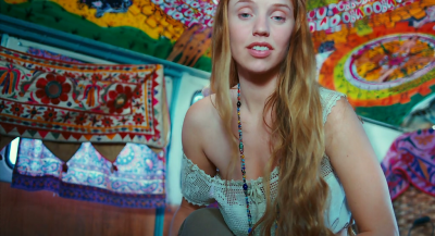 制造伍德斯托克音乐节剧照的剧照