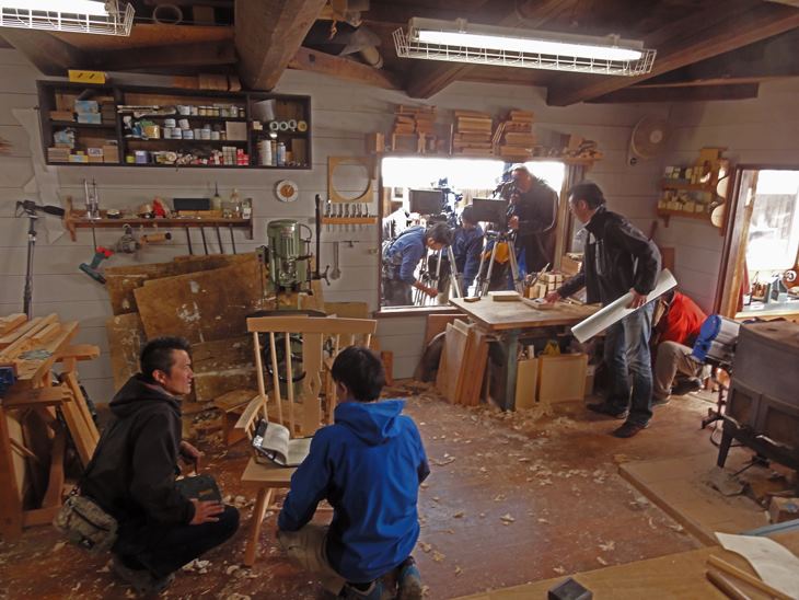 背负春天剧照的剧照