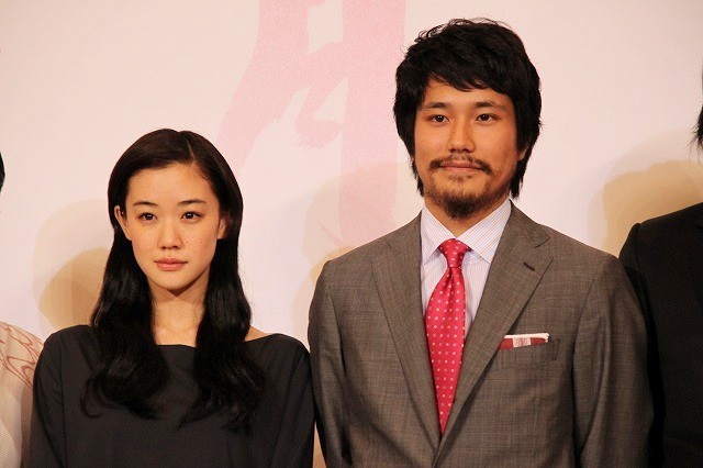 背负春天剧照的剧照