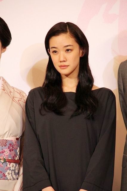 背负春天剧照的剧照