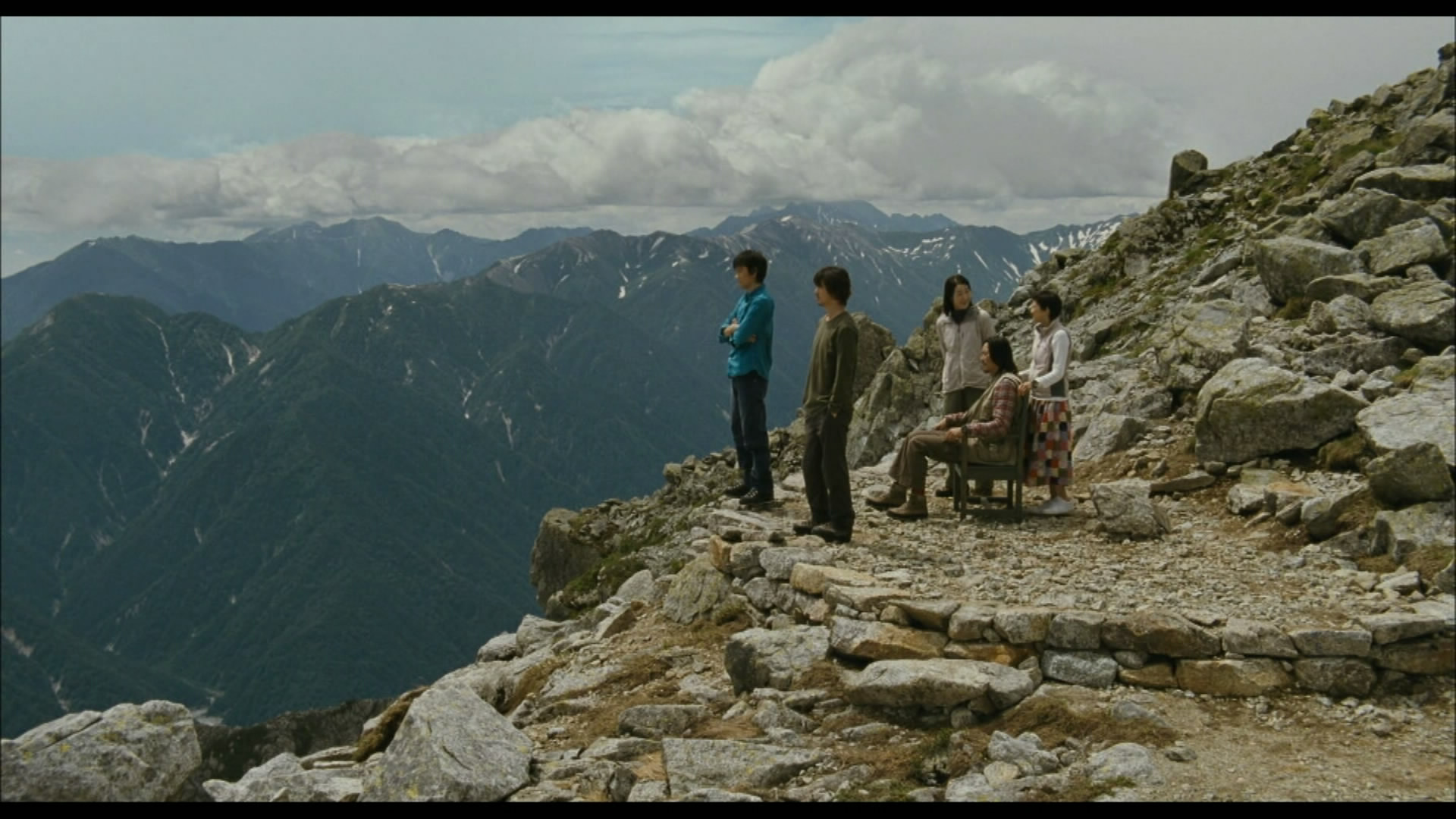 背负春天剧照的剧照