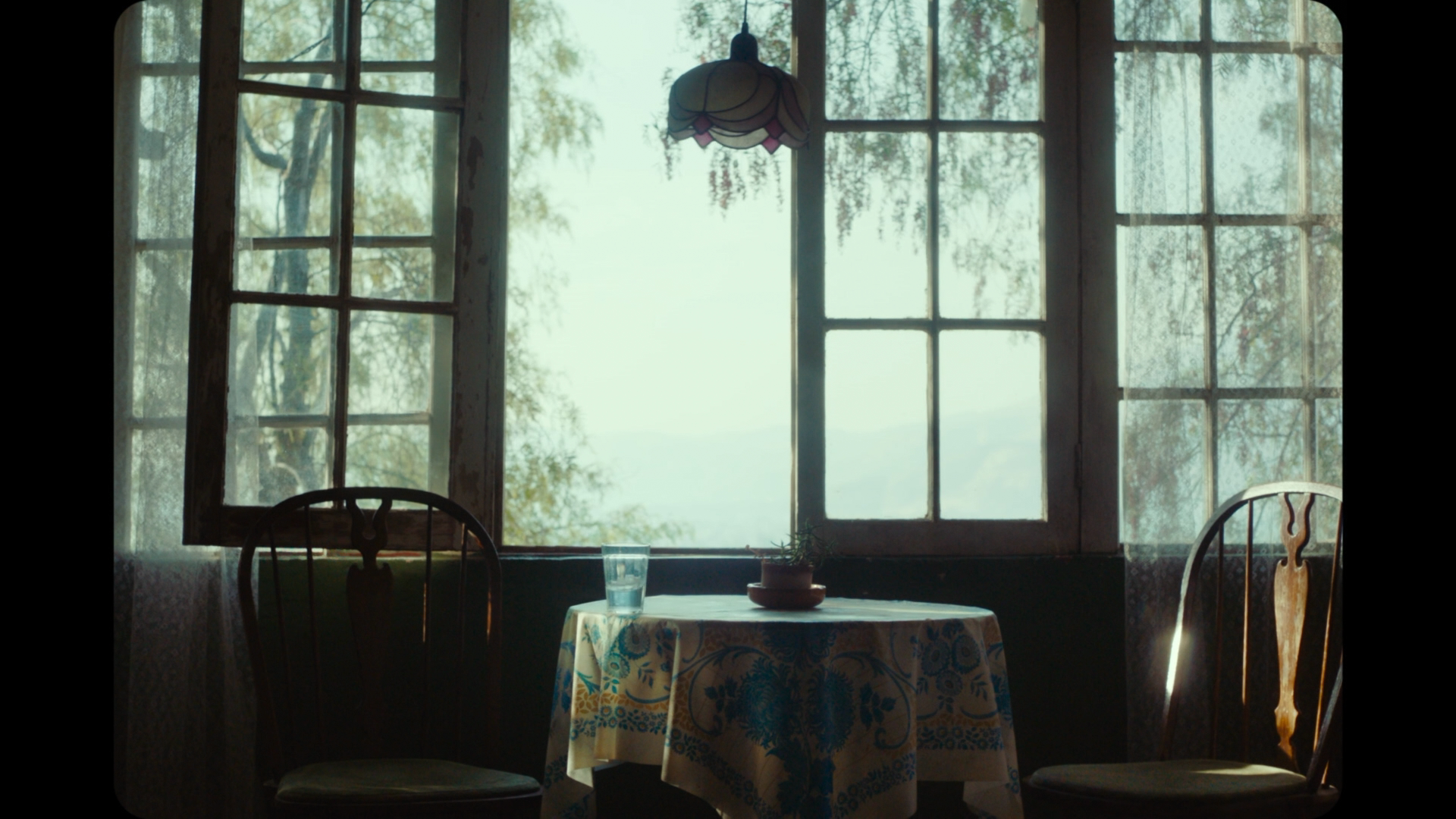 遗忘诗行剧照的剧照