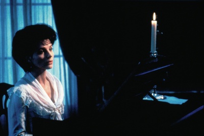 呼啸山庄剧照的剧照