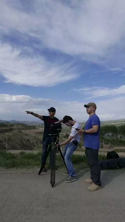 一路癫狂剧照的剧照