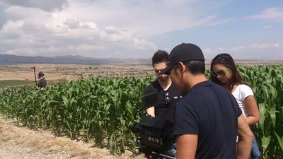 一路癫狂剧照的剧照