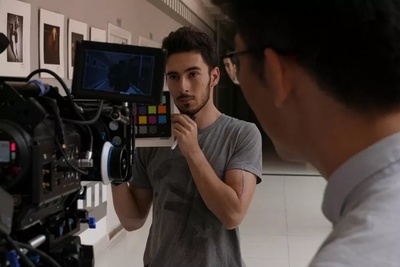 一路癫狂剧照的剧照