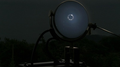 爱因斯坦与爱丁顿剧照的剧照