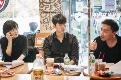 时间上的家剧照的剧照