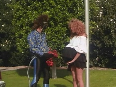 融掉低等生物3剧照的剧照