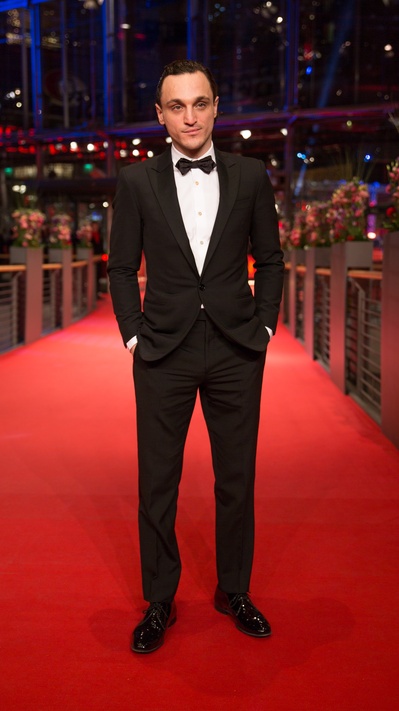 货架之间剧照的剧照