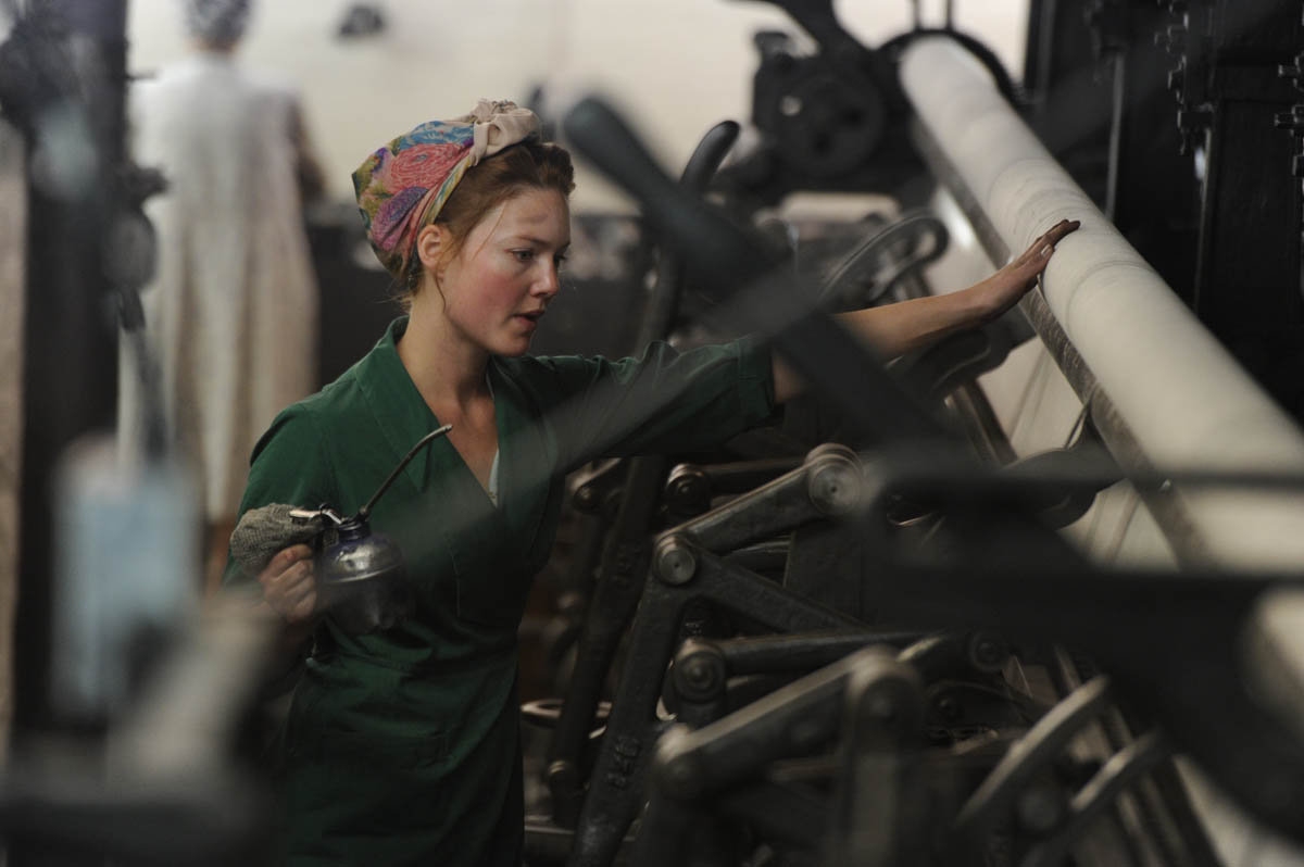 告诉蜜蜂剧照的剧照