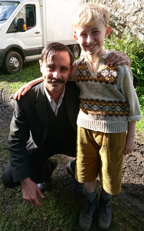 告诉蜜蜂剧照的剧照