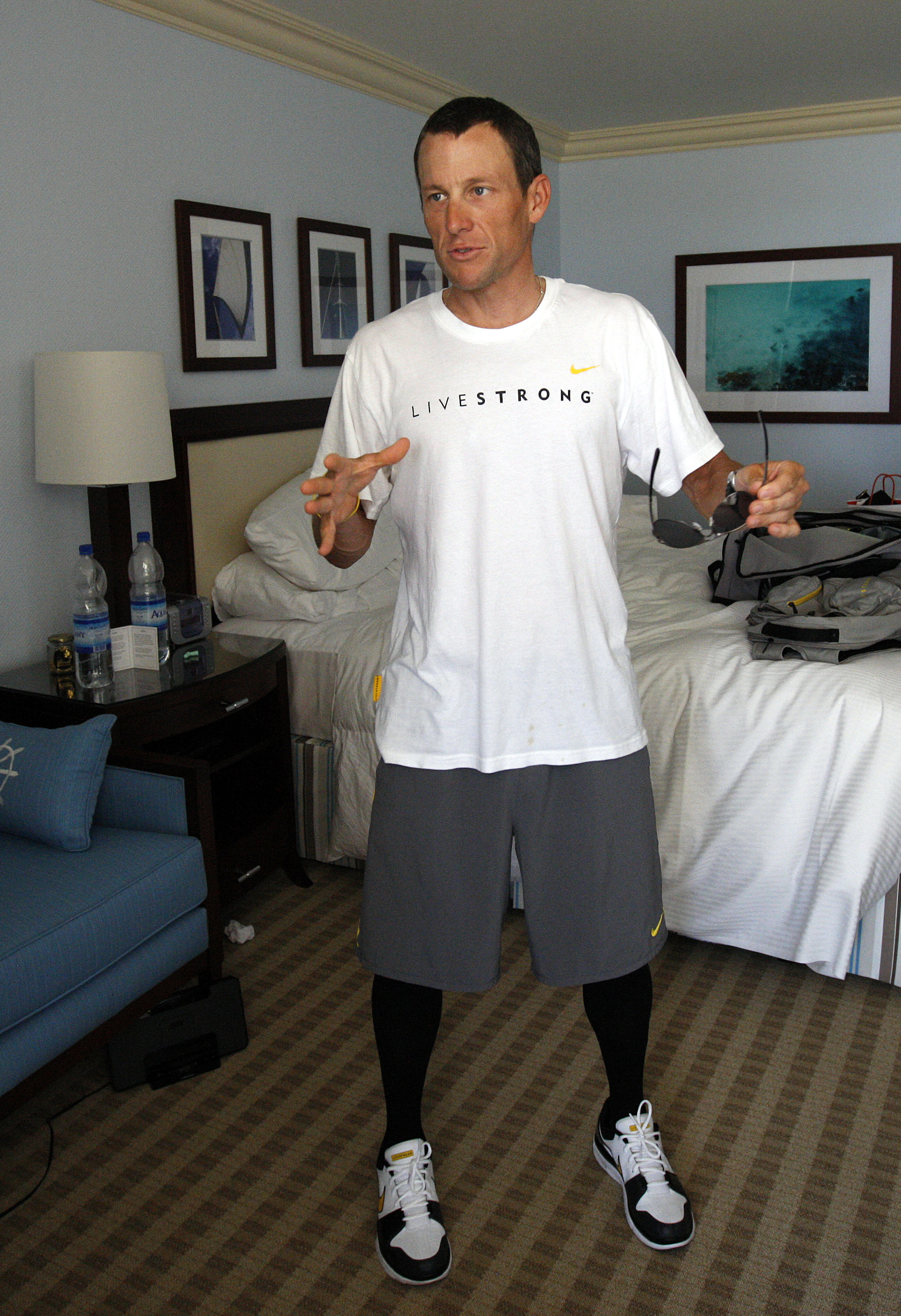 阿姆斯特朗谎言剧照的剧照