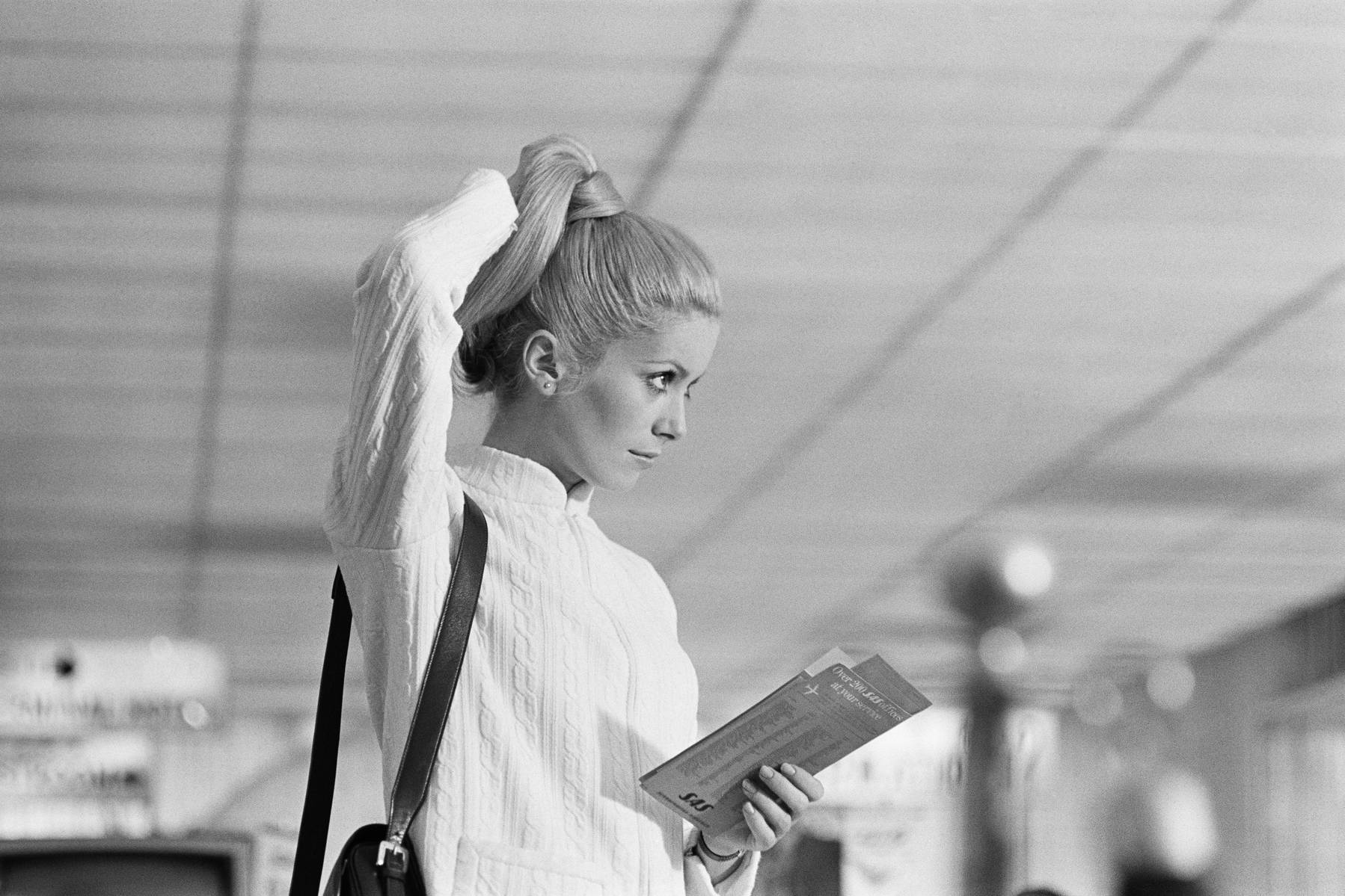 情妇玛侬剧照的剧照