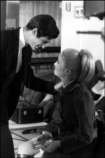 情妇玛侬剧照的剧照