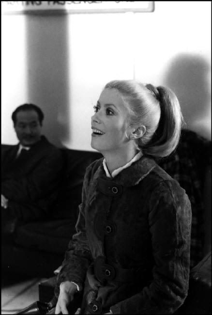 情妇玛侬剧照的剧照