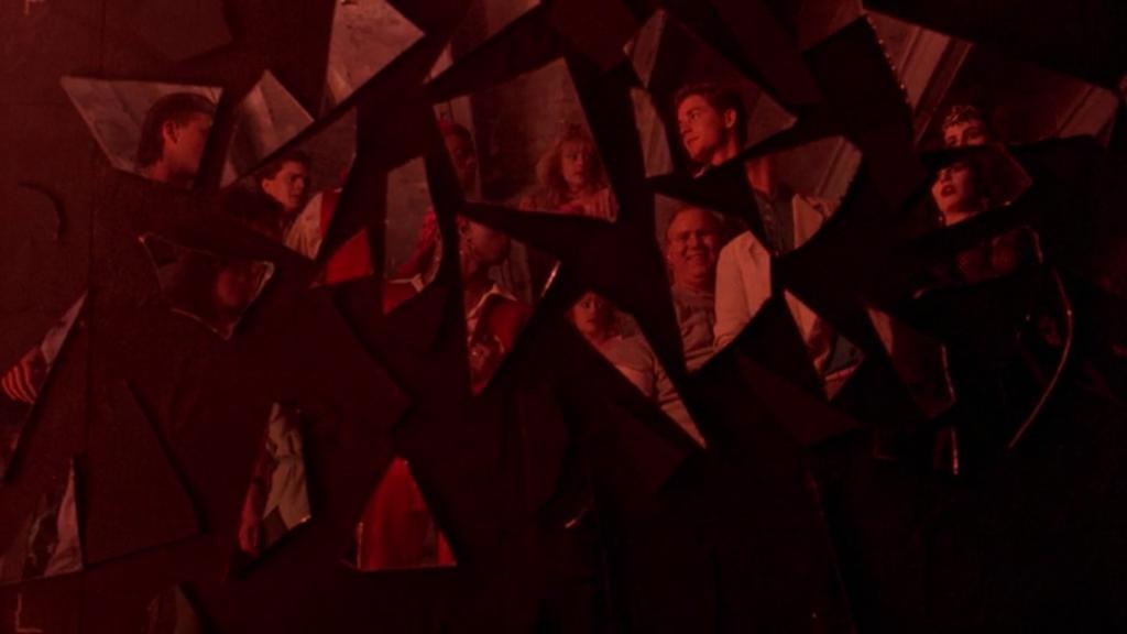 猛鬼舔人剧照的剧照