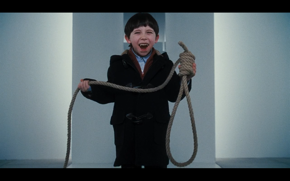 凶兆剧照的剧照