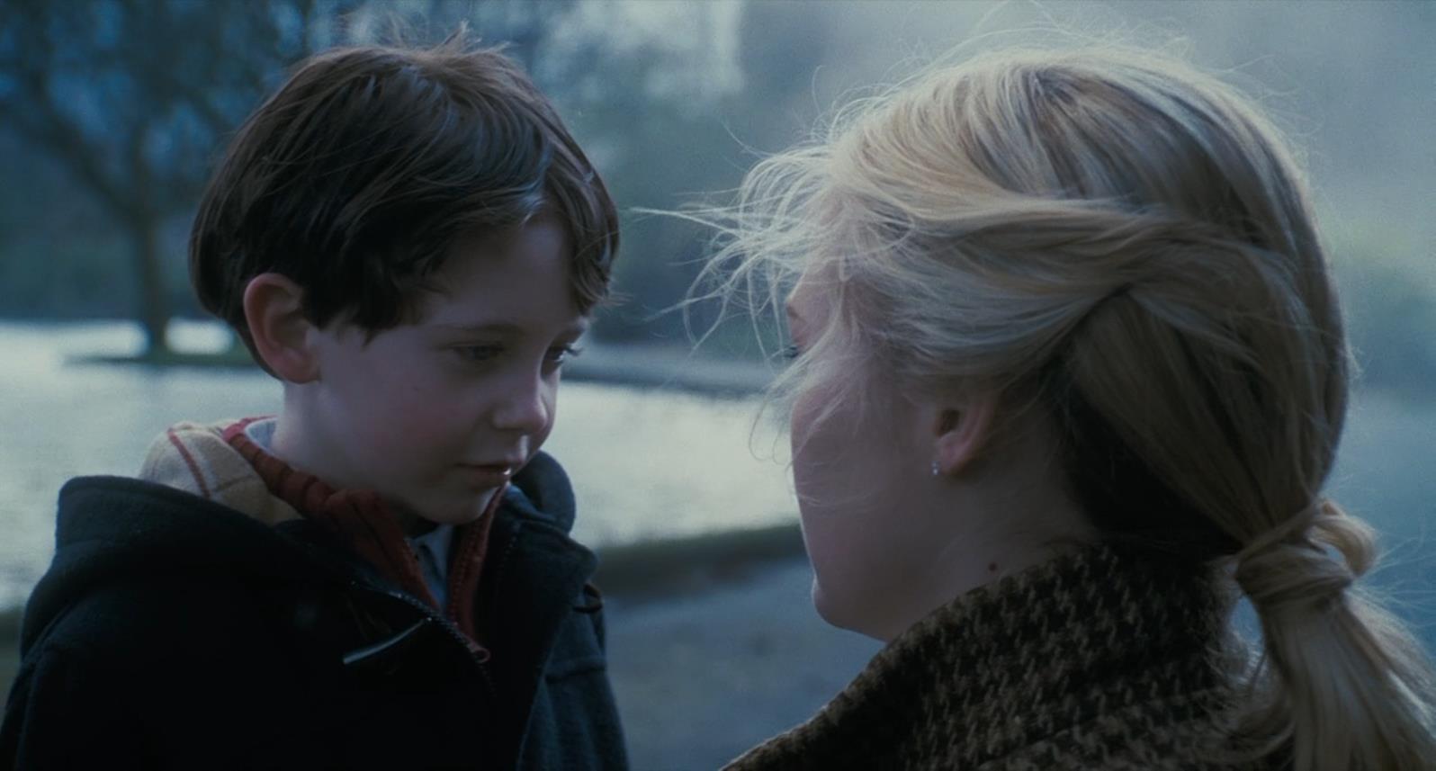 凶兆剧照的剧照