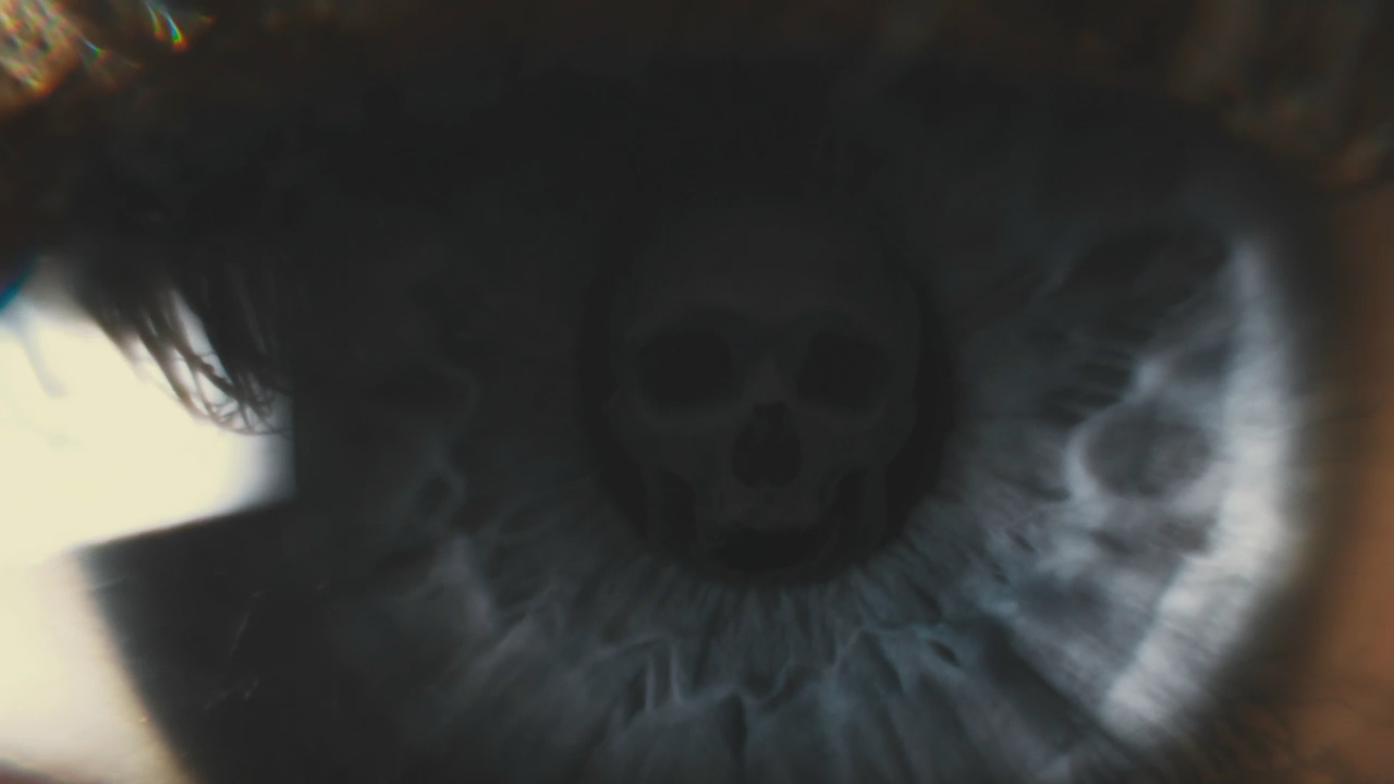 附身剧照的剧照