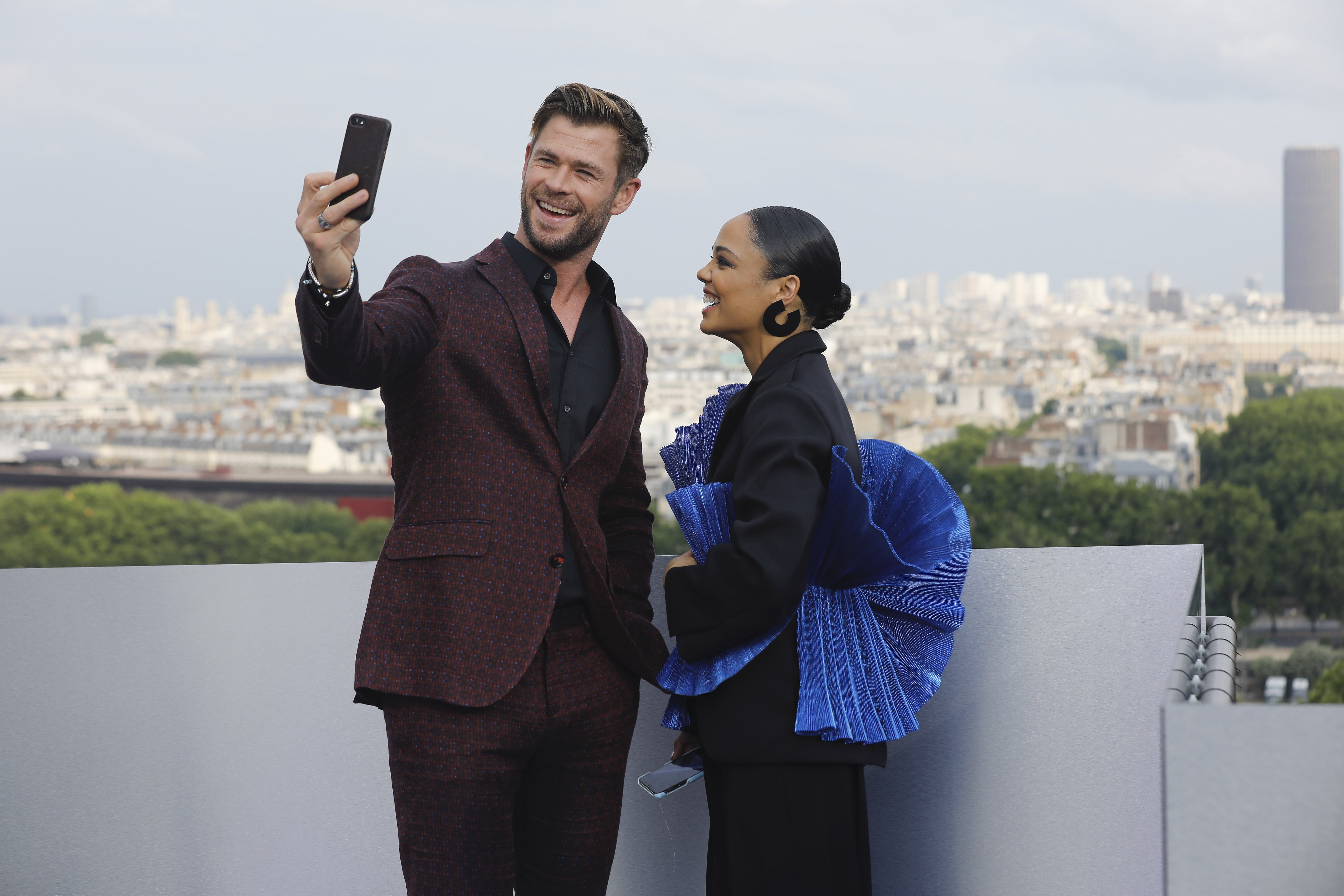 未定名黑衣人衍生电影剧照的剧照