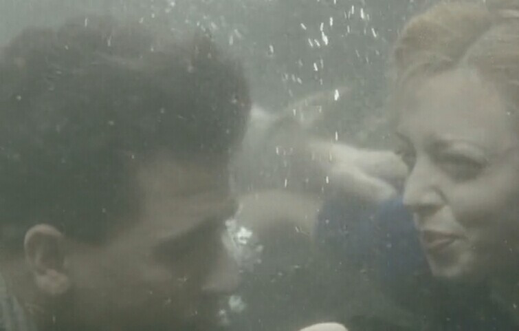 鹿特丹大轰炸剧照的剧照