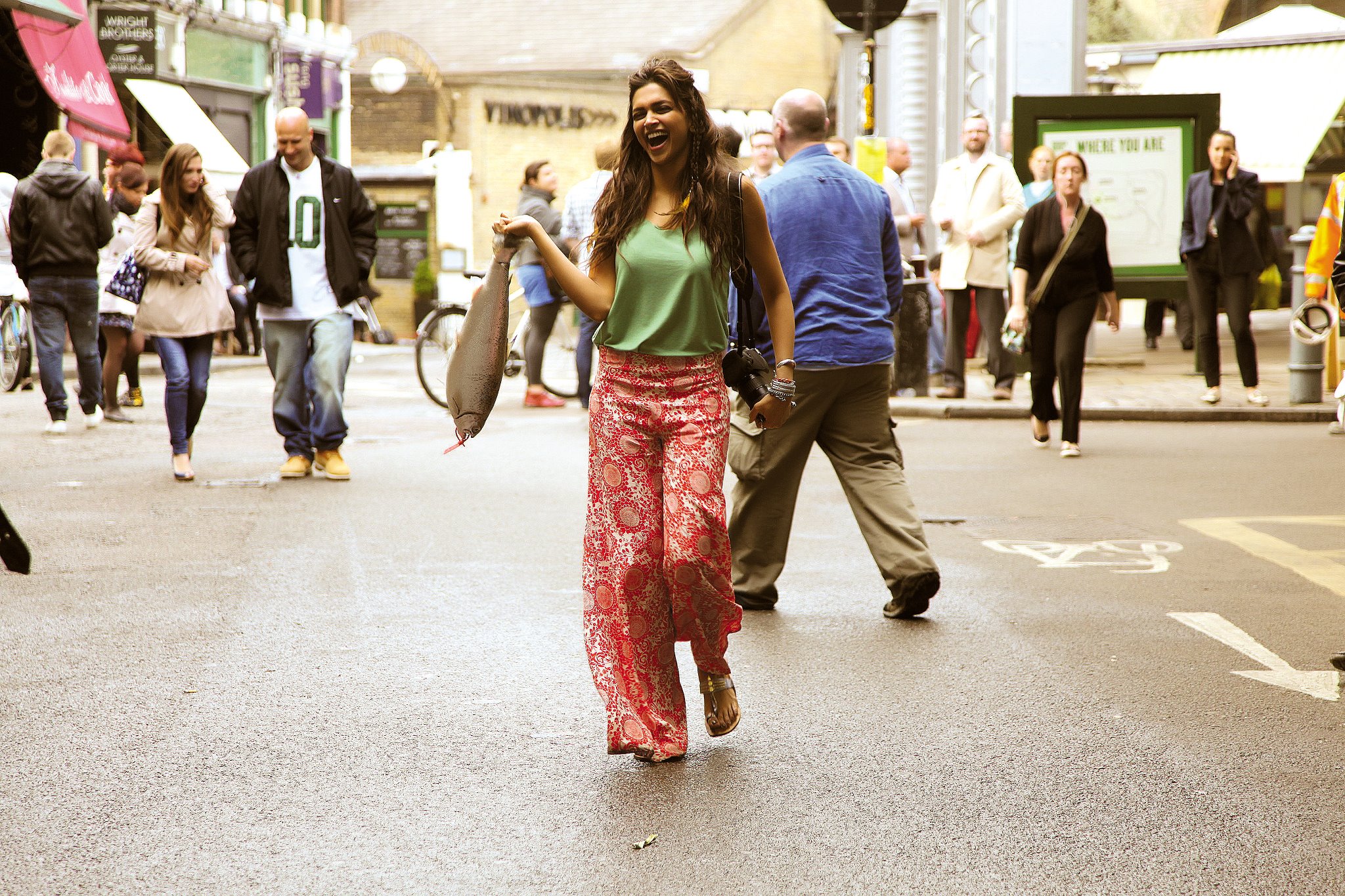 宝莱坞鸡尾酒剧照的剧照