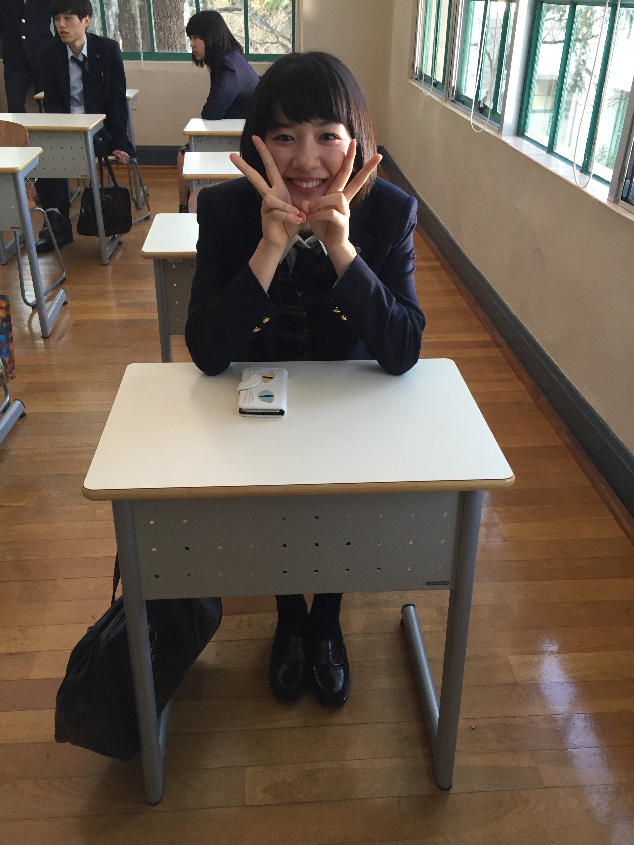 蜜桃女孩剧照的剧照