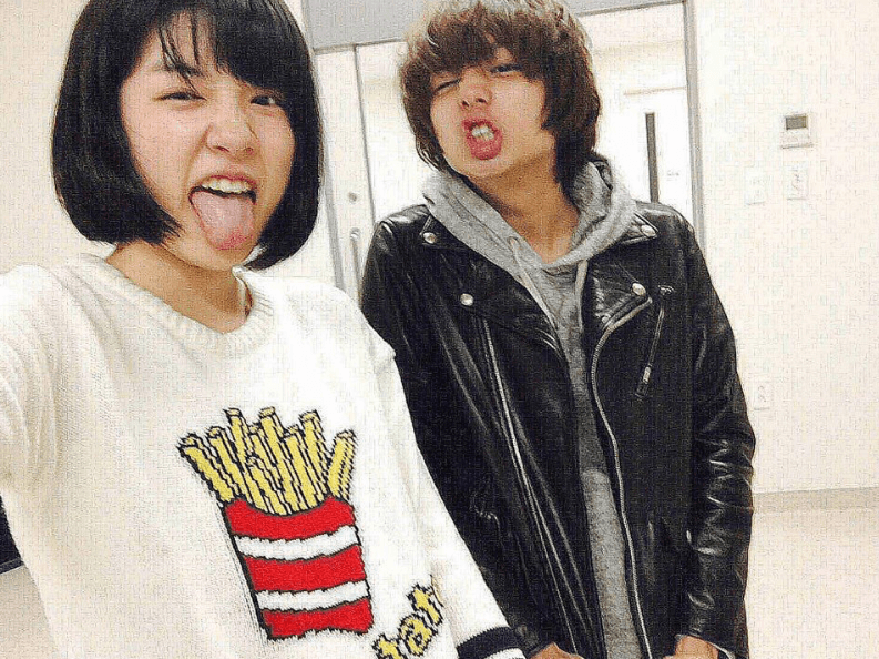 蜜桃女孩剧照的剧照