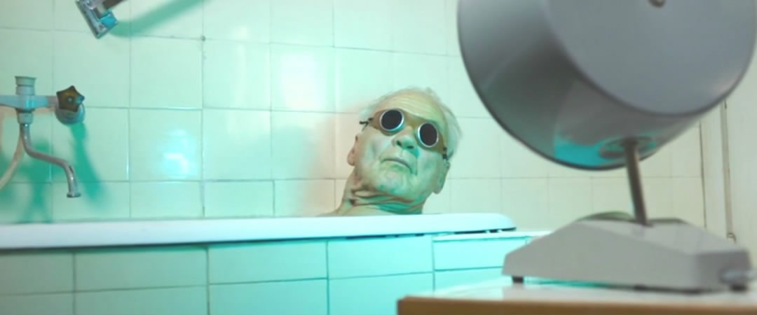 光芒渐逝的年代剧照的剧照