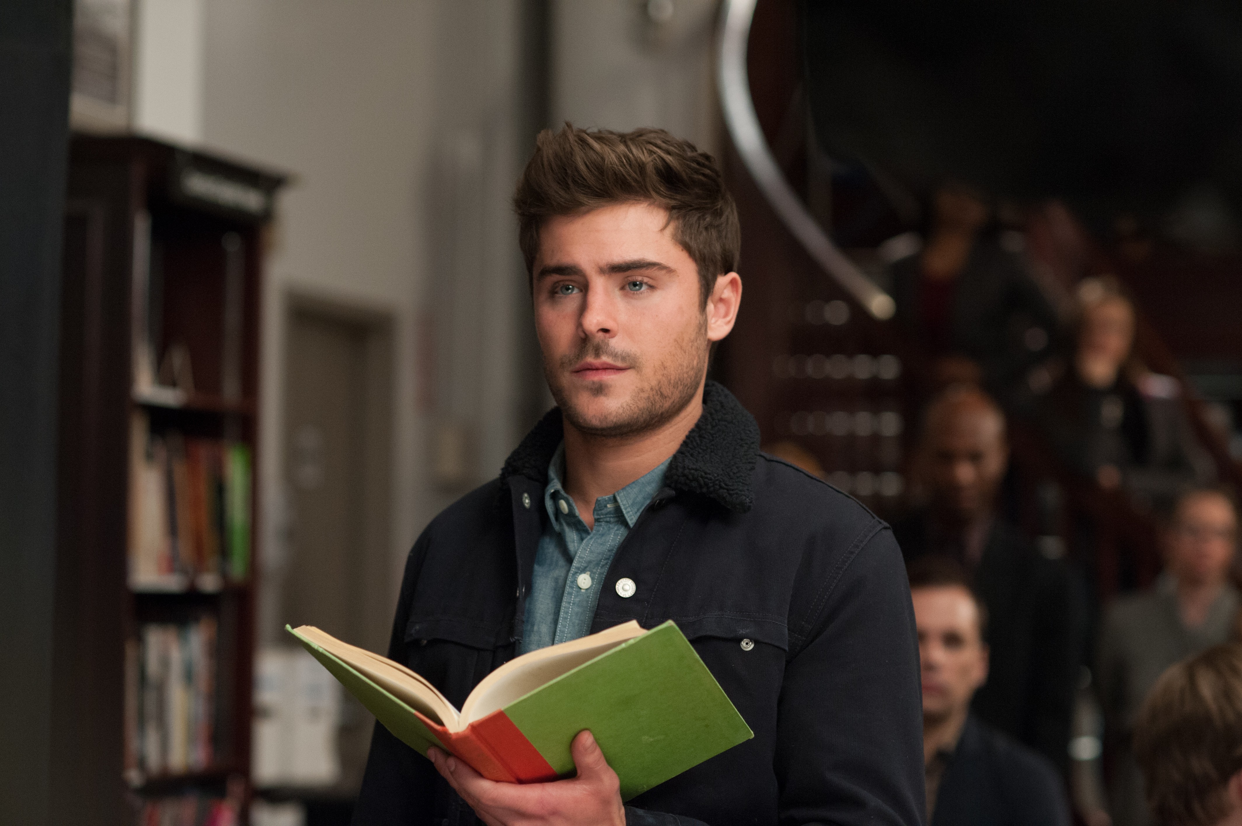 尴尬时刻剧照的剧照