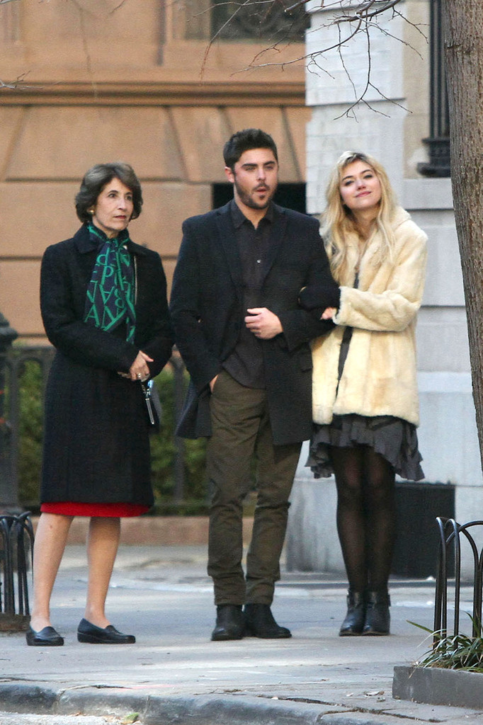 尴尬时刻剧照的剧照