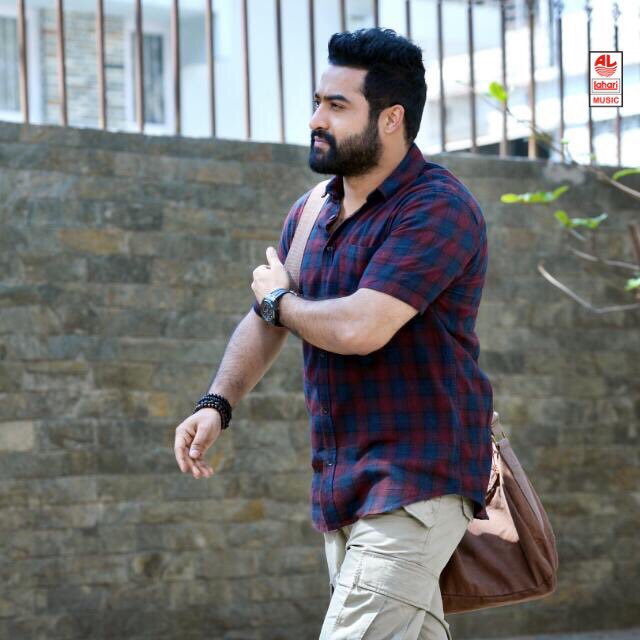 这些人渣欠修理剧照的剧照