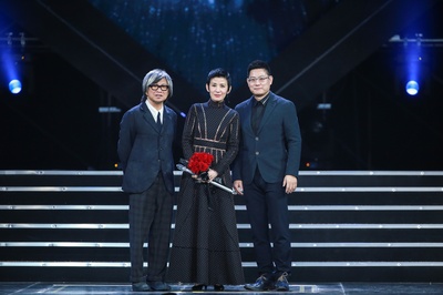 妖铃铃剧照的剧照