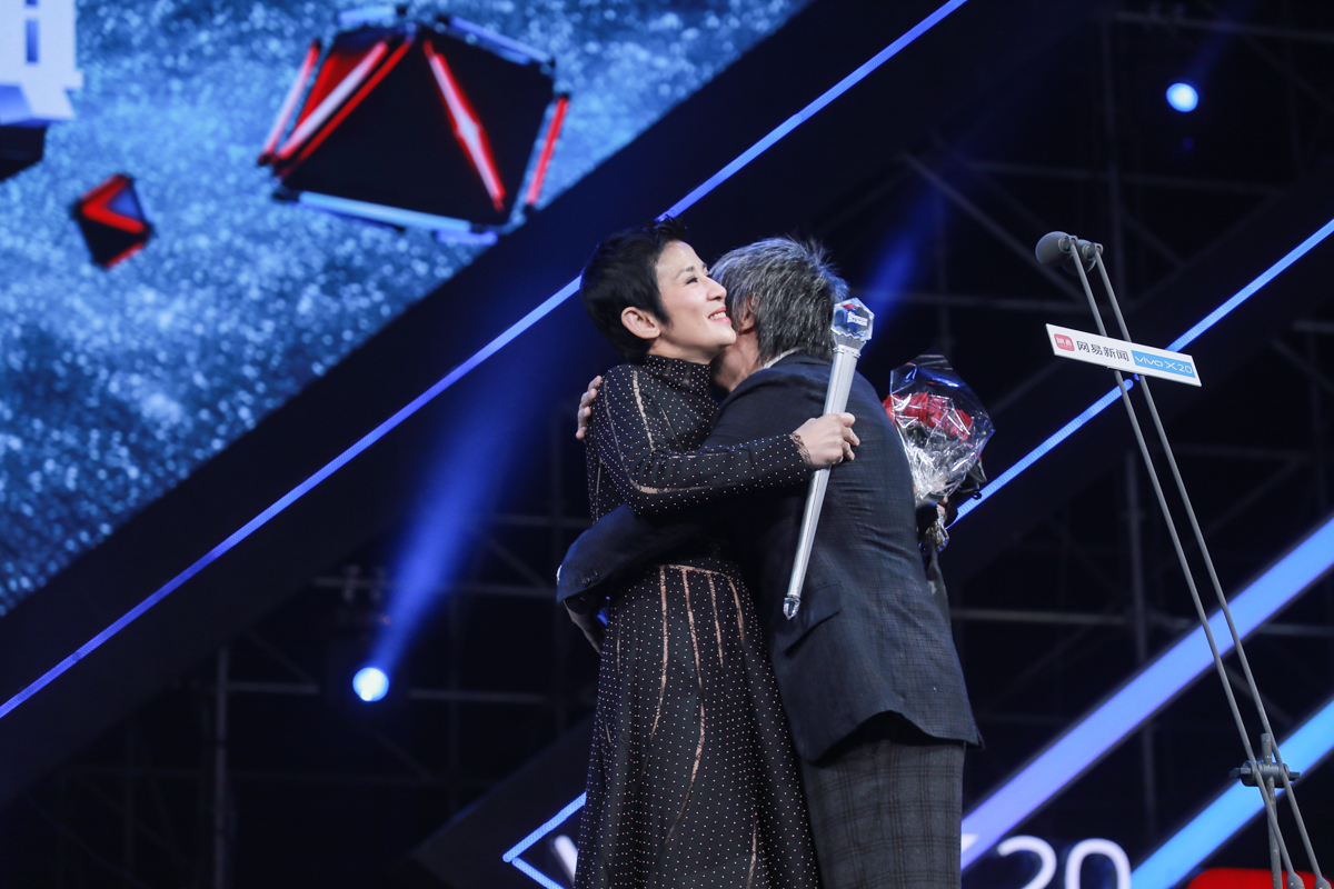 妖铃铃剧照的剧照