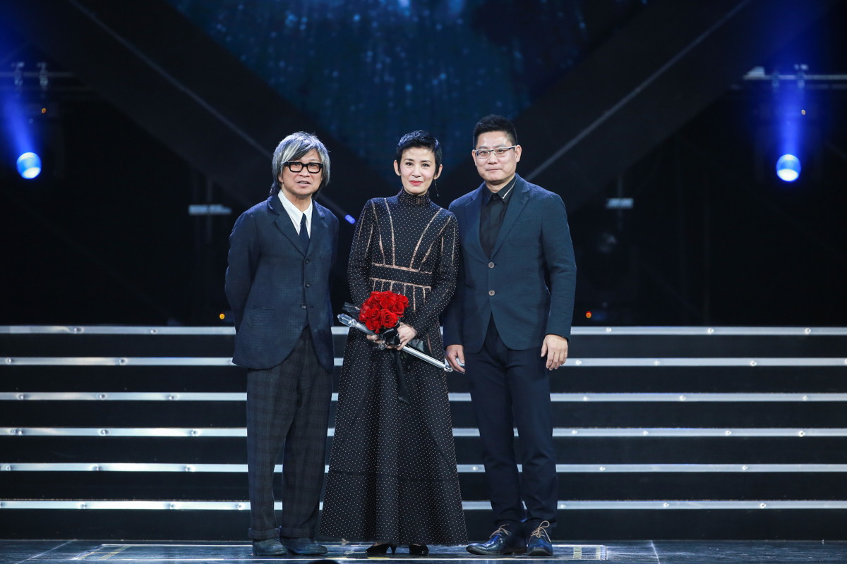 妖铃铃剧照的剧照