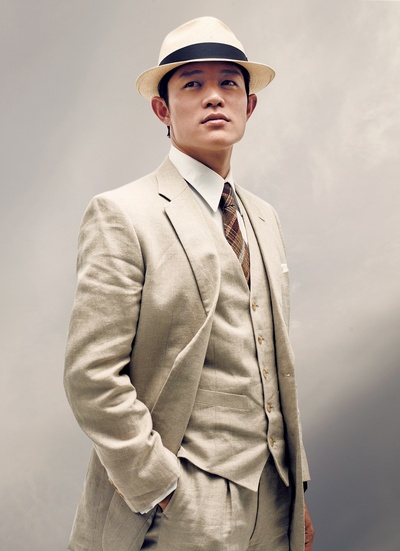 被称作海贼的男人剧照的剧照