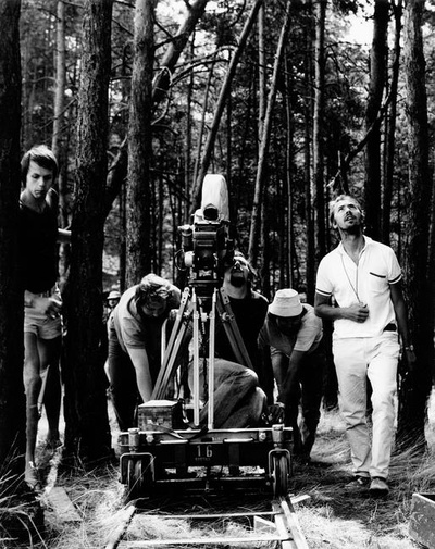 森林边缘的寂寞剧照的剧照