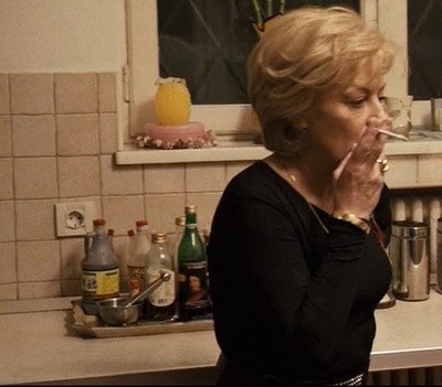 孩童姿势剧照的剧照