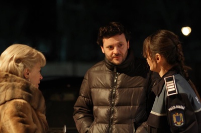 孩童姿势剧照的剧照