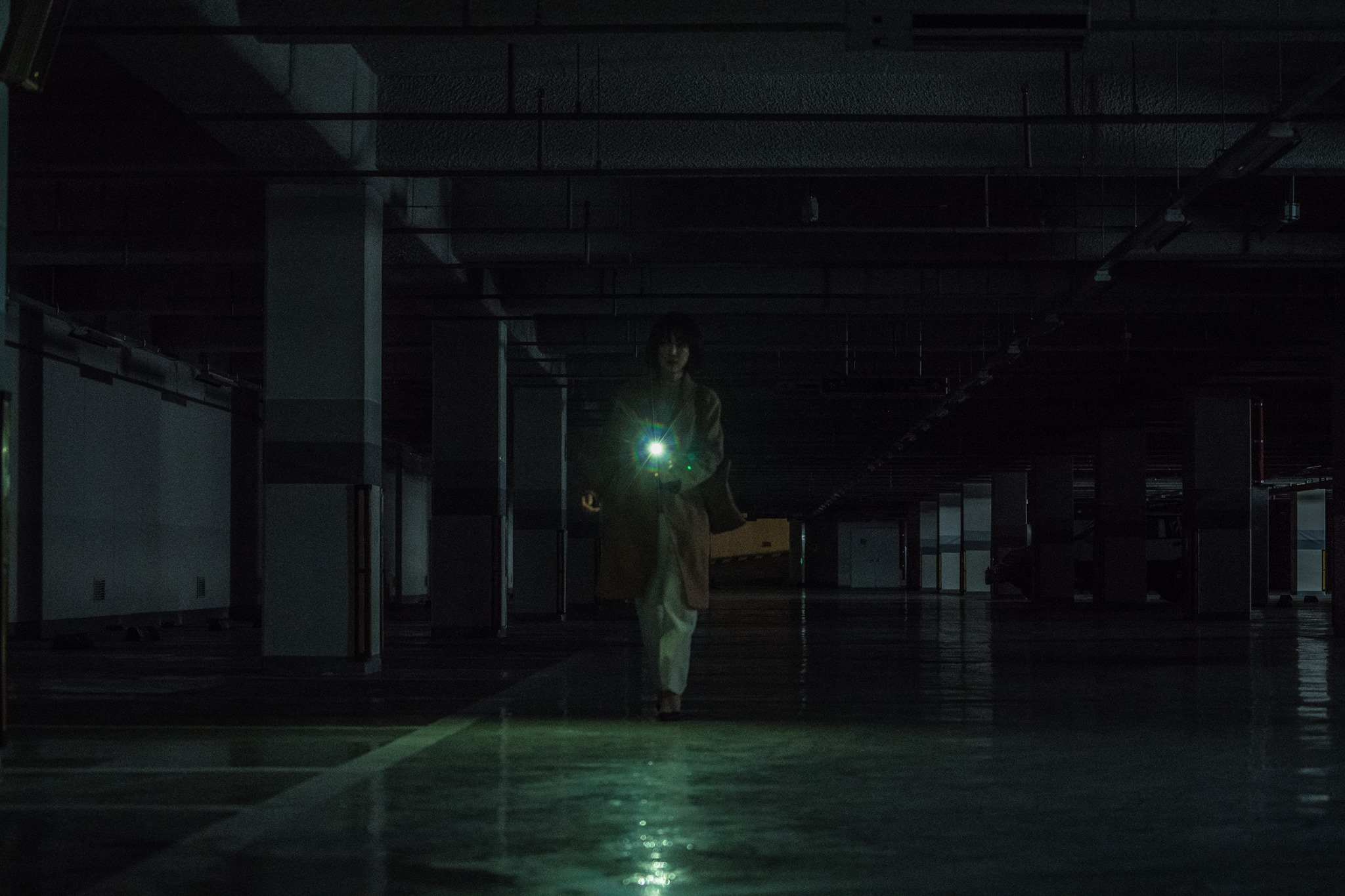 监视剧照的剧照