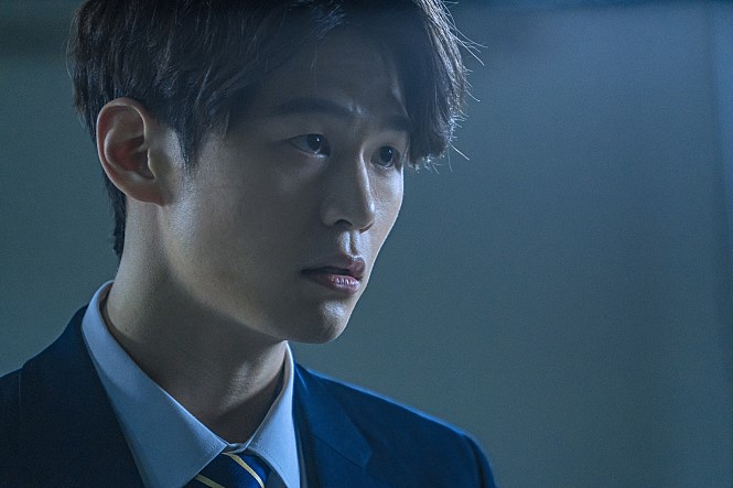 监视剧照的剧照